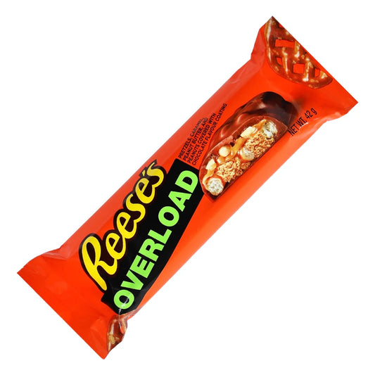 Reese’s Overload - barretta di cioccolato al latte ripiena di croccanti pretzel, caramello, burro di arachidi (42g) cioccolato